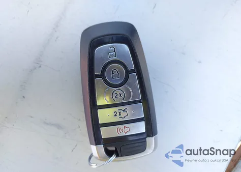 2020 Ford Fusion Hybrid Sel z USA, uszkodzony, nr VIN 3FA6P0MU6LR129938